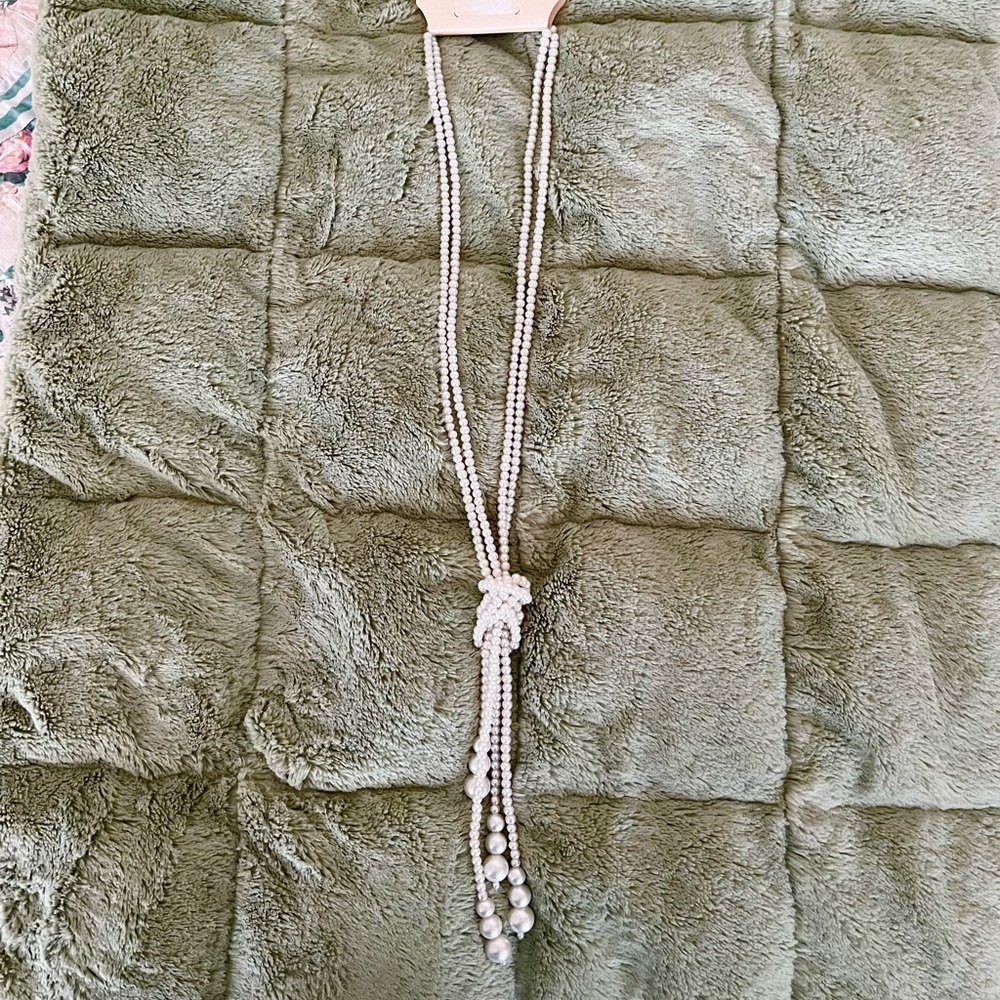 Cato Pearl Necklace | Classy Fancy |